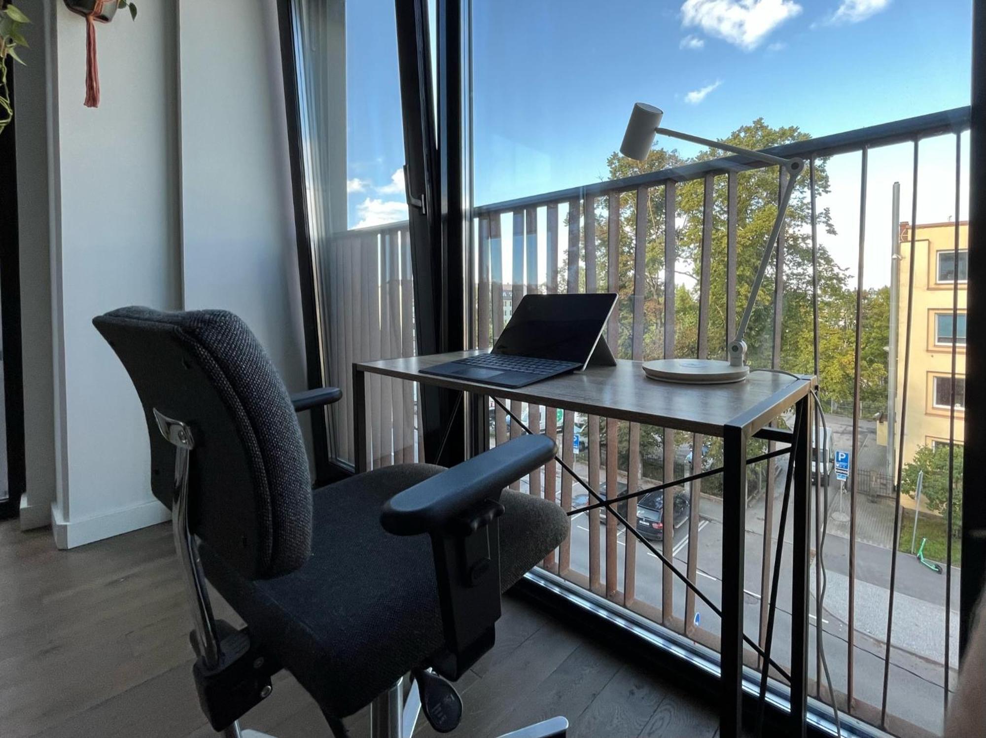 Íbúð Cozy 2br In Kalamaja + Rooftop Terrace